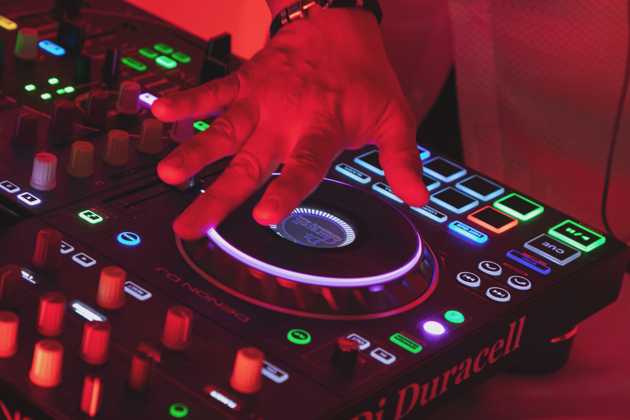 DJ-Technik für Firmenevents