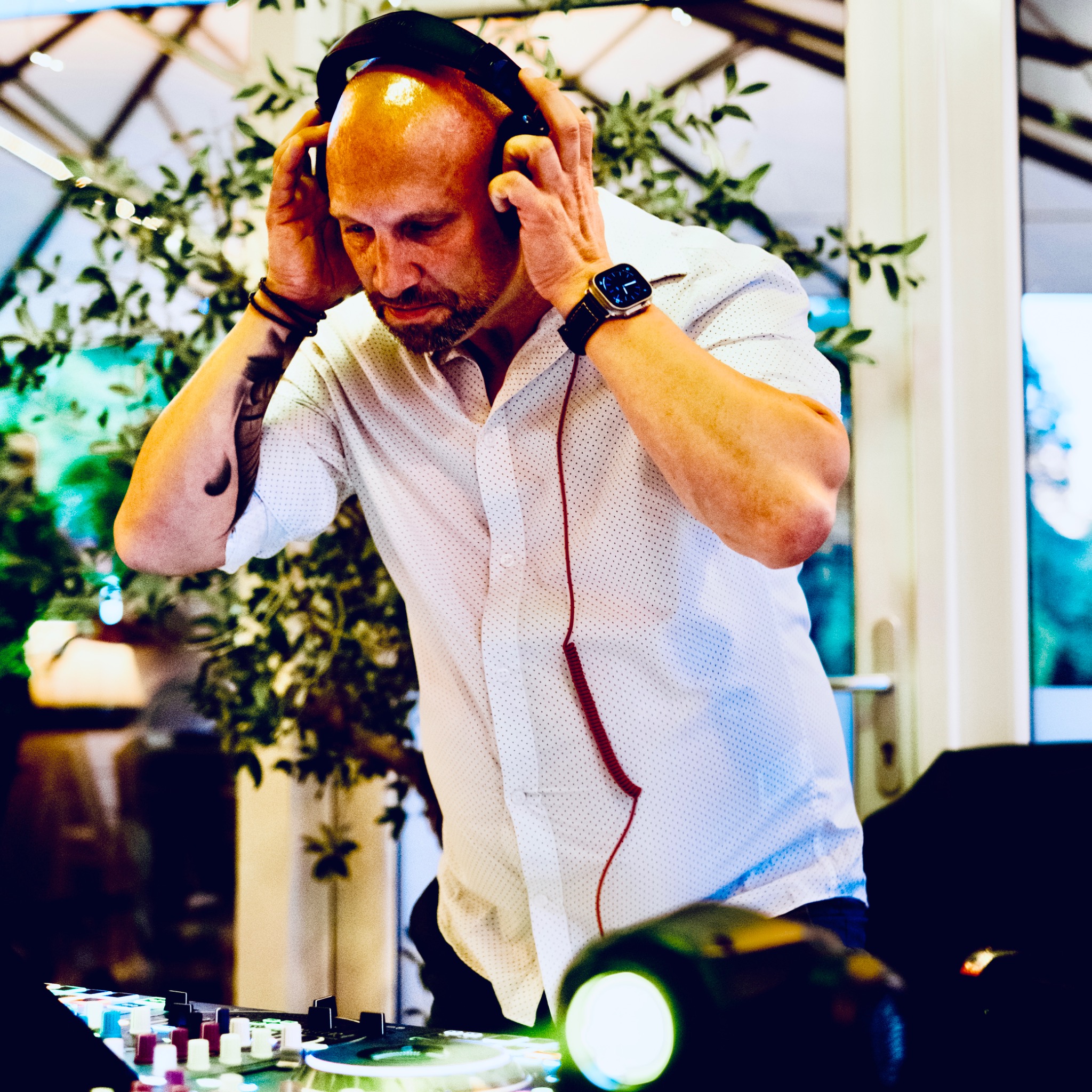DJ Andreas am Mischpult